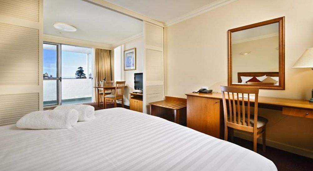 Tradewinds And 4*