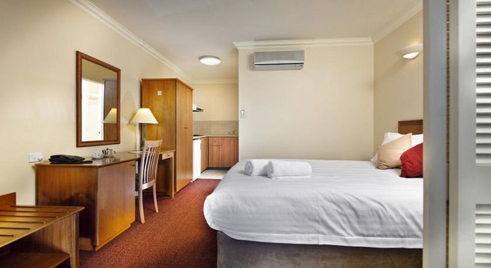 Tradewinds And Aparthotel 4*