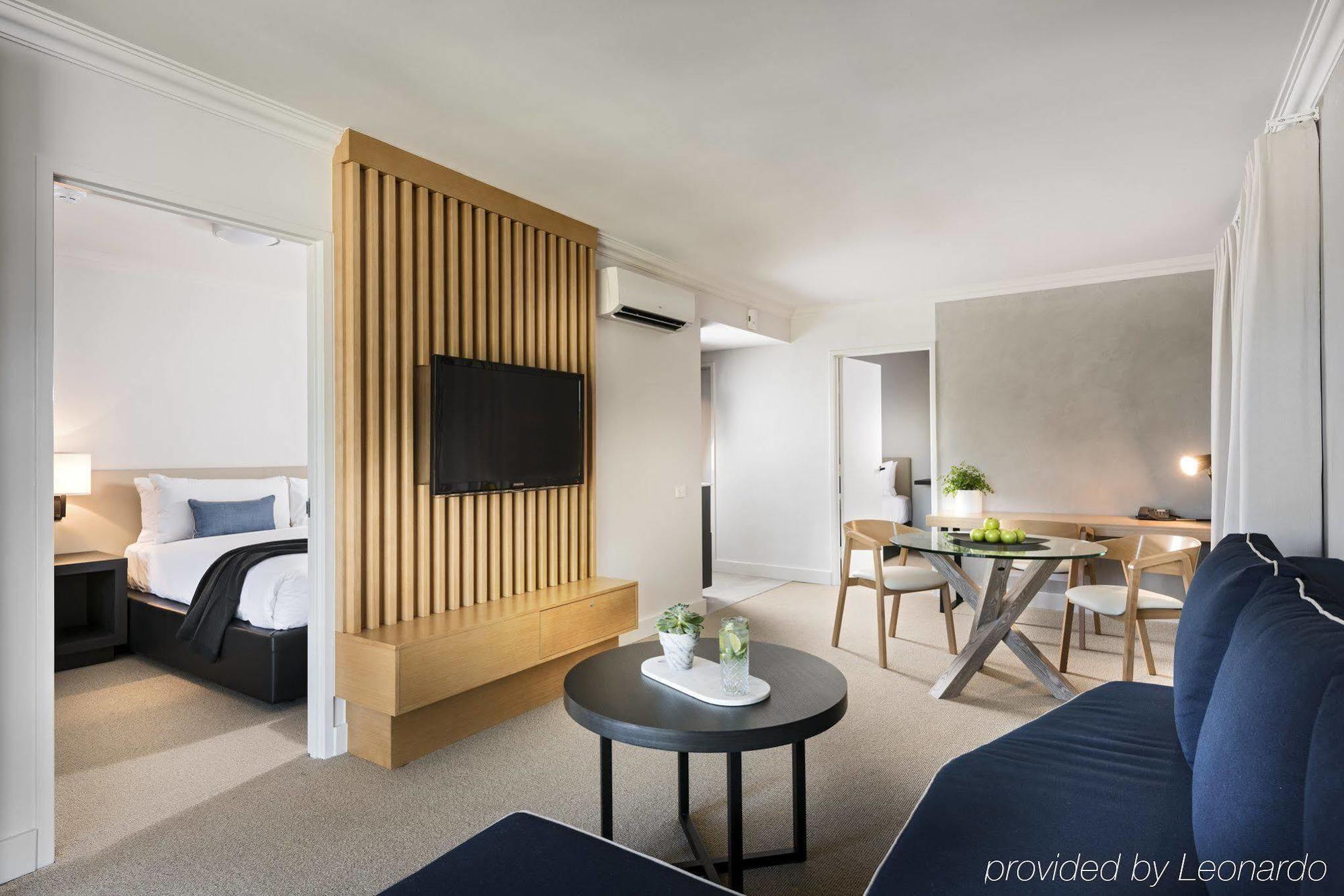 Aparthotel Tradewinds And 4*