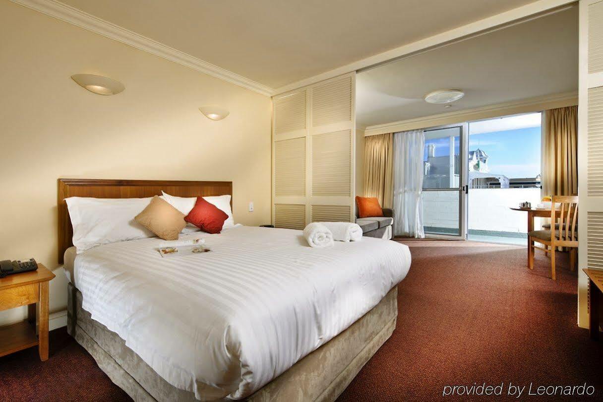 Tradewinds And 4*